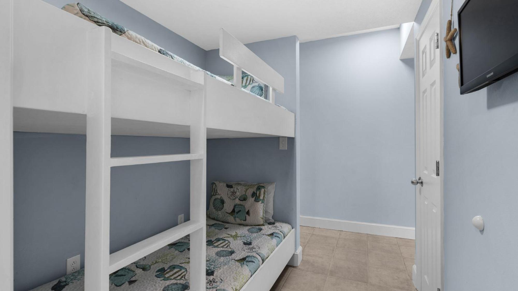 Parking Fee Included-Majestic 1-1606! Gulf Front 1Bedroom, Pool,Hot Tubs,Tennis Panama City Beach Exterior photo