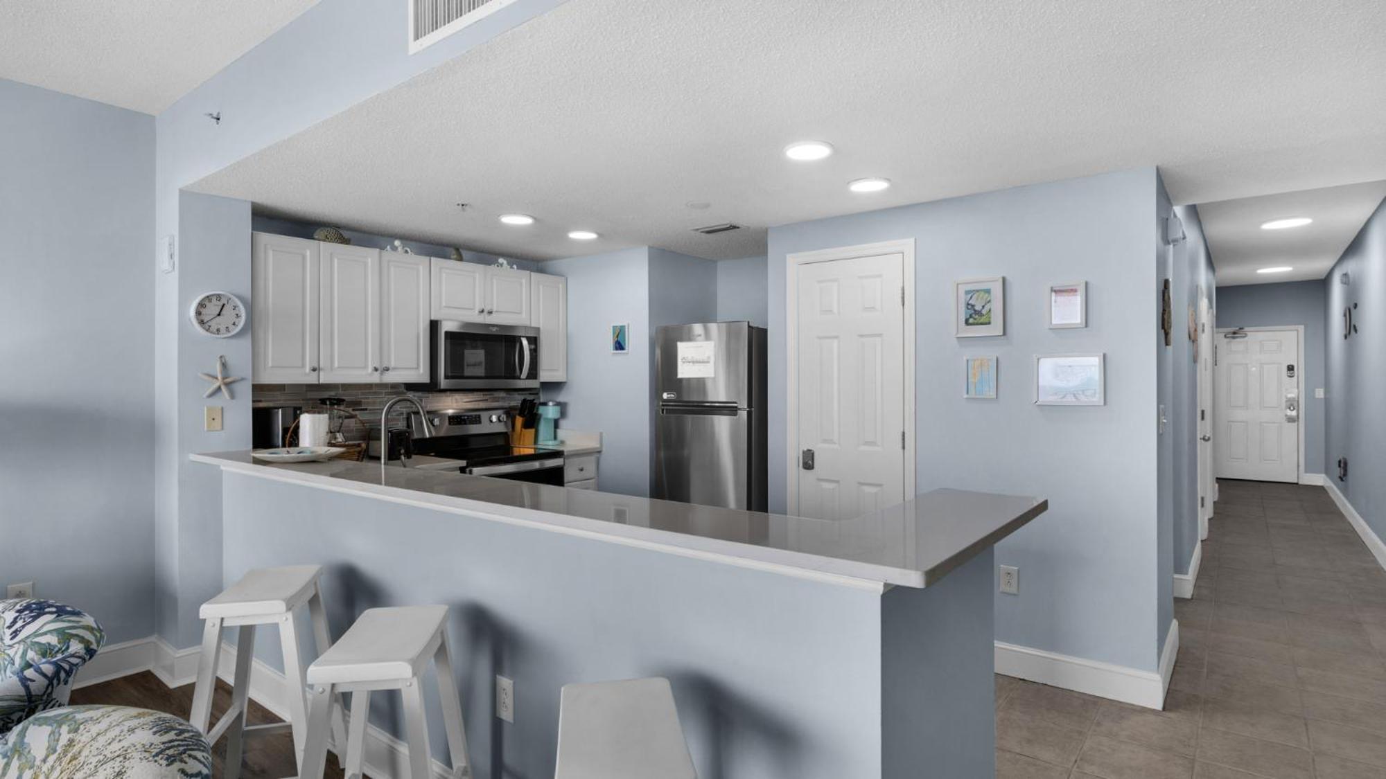 Parking Fee Included-Majestic 1-1606! Gulf Front 1Bedroom, Pool,Hot Tubs,Tennis Panama City Beach Exterior photo