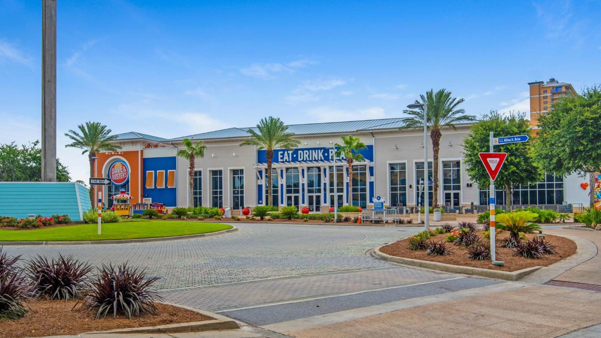 Parking Fee Included-Majestic 1-1606! Gulf Front 1Bedroom, Pool,Hot Tubs,Tennis Panama City Beach Exterior photo